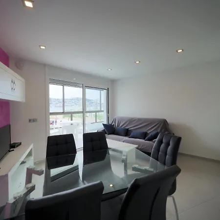 Inmosantos Oasis A3 Apartment Roses